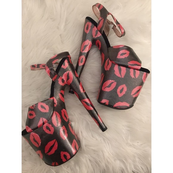 Shoes - Red Lips High Heel Pole Dance Platform Sandals